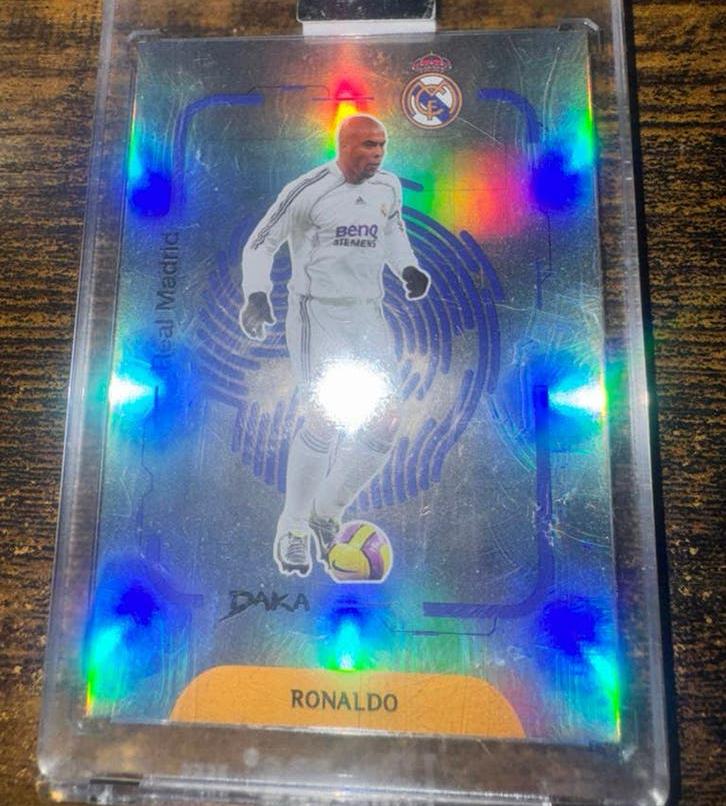 Ronaldo 126/299 Real Madrid Voetbal Spelerskaart, Ophalen of Verzenden, Zo goed als nieuw, Buitenlandse clubs, Spelerskaart