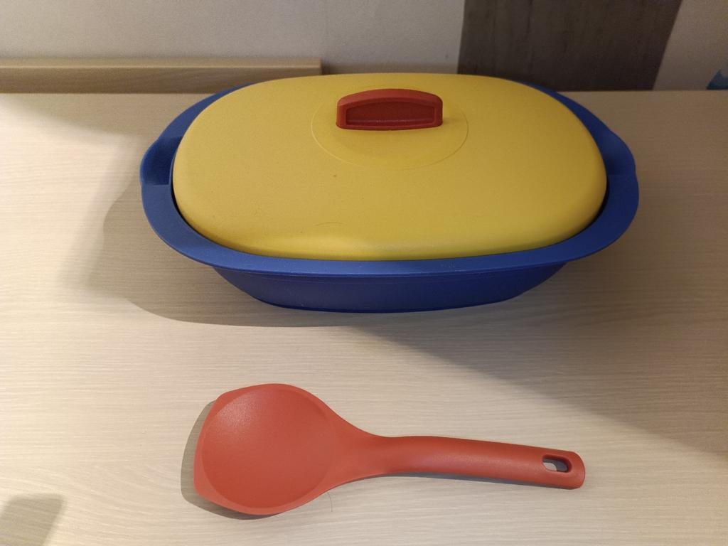 Nieuwe Tupperware set - Bak, vergiet en lepel, Huis en Inrichting, Keuken | Tupperware, Ophalen of Verzenden, Nieuw, Blauw, Bak of Kom