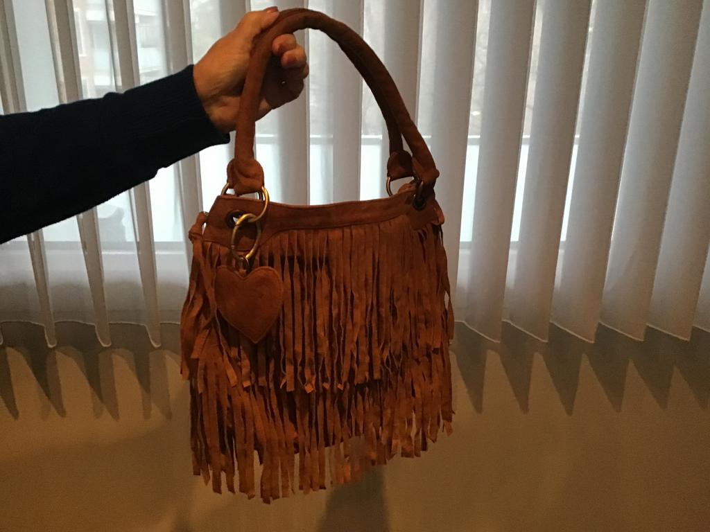 Suede tas. Met franjes, Ophalen of Verzenden, Zo goed als nieuw, Bruin, Handtas