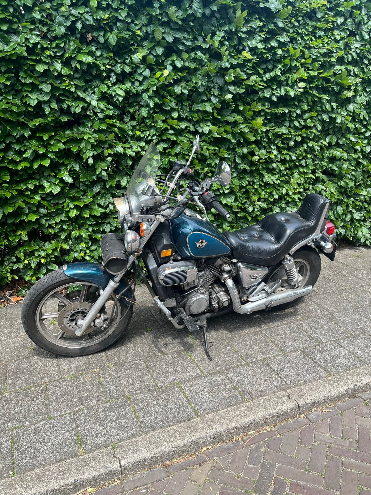Kawasaki Vulcan 750 1992 - Chopper, 750 cc, 2 cilinders, Cardan-aandrijving, Gebruikt