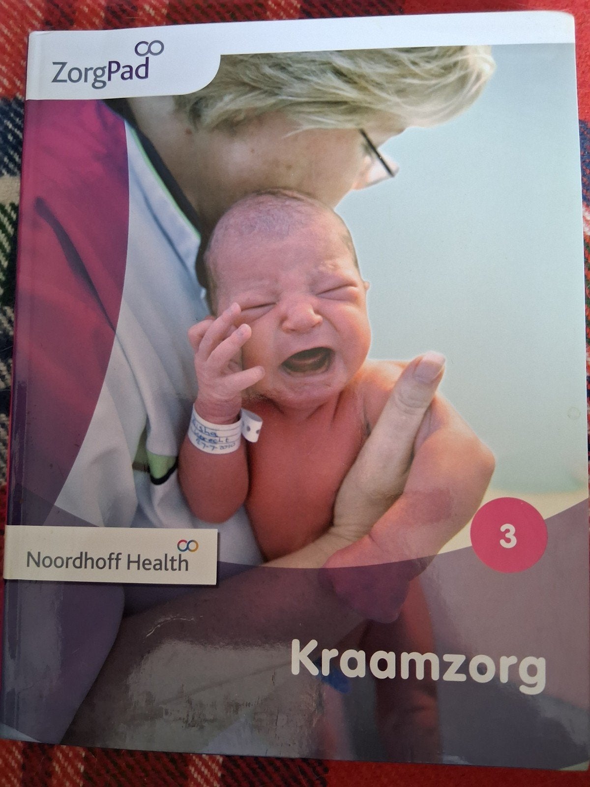 ZorgPad Kraamzorg Boek - Verzorgende IG Opleiding, Boeken, Ophalen of Verzenden, Beta, Zo goed als nieuw, MBO