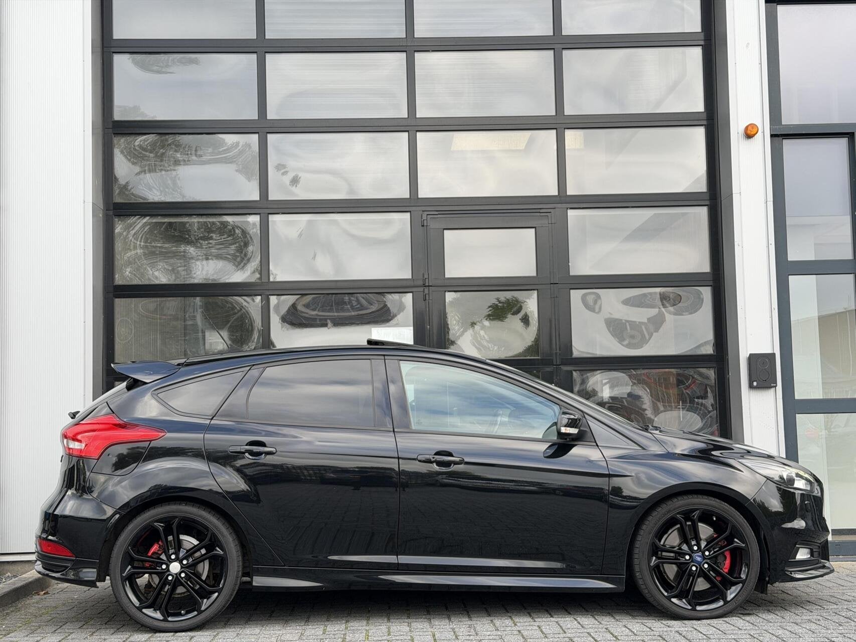 Ford Focus 2.0 ST-3 250PK+ / Pano / Camera / Recaro / LEDER, 15 km/l, Gebruikt, Euro 6, 4 cilinders