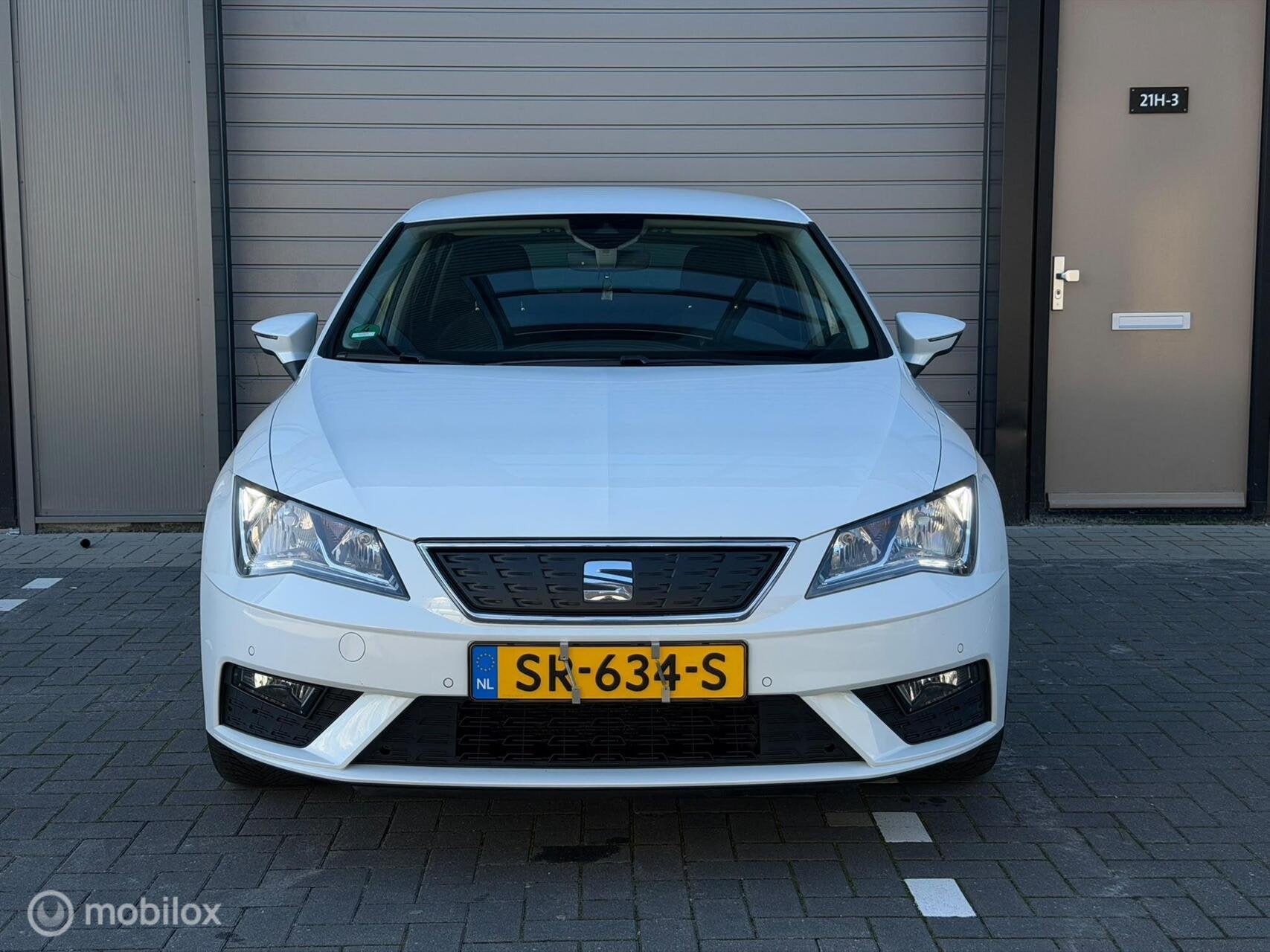 Seat Leon 1.0 EcoTSI | Carplay | Clima | PDC | Navi| 18" |, Auto's, Voorwielaandrijving, Stof, Gebruikt, Euro 6