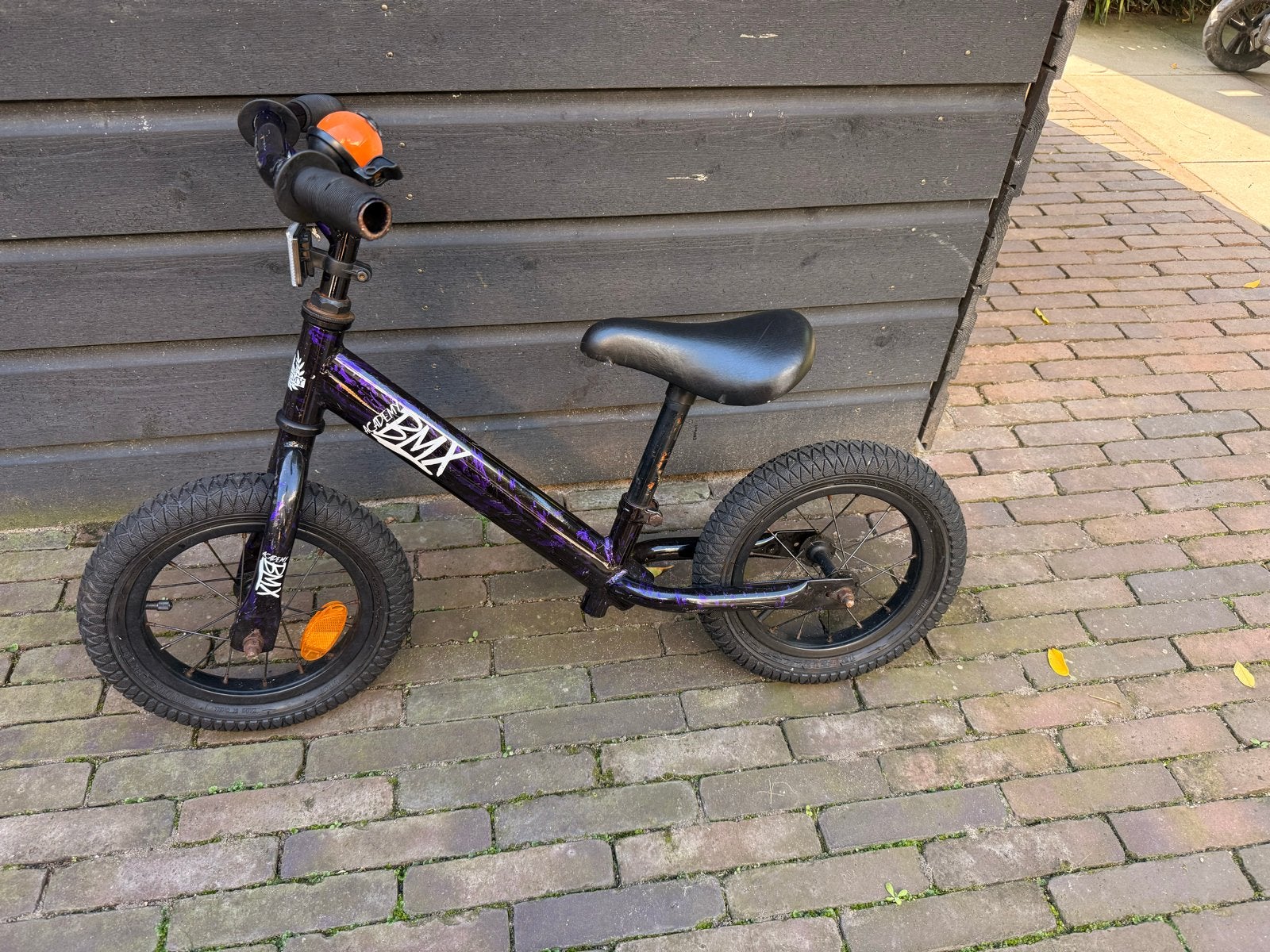 BMX Loopfiets - Paars/Zwart - Perfect voor de kleintjes!, Ophalen, Gebruikt, Minder dan 16 inch