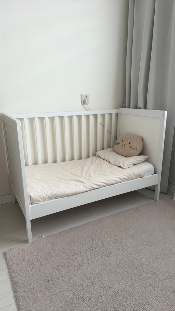 Ikea sundvik lichte gebruikerssporen, Gebruikt, 70 tot 85 cm, Lattenbodem, 140 tot 160 cm
