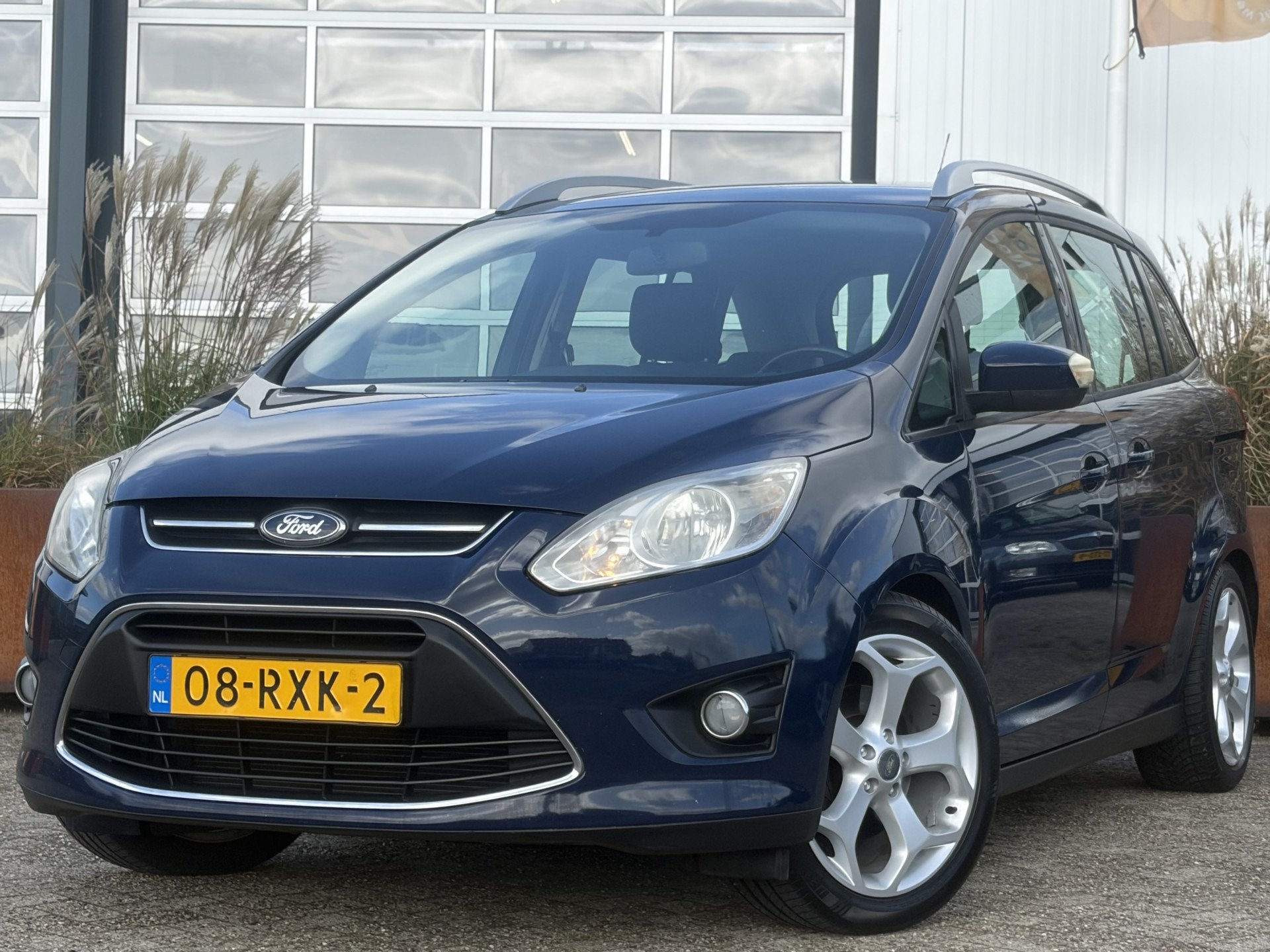 Ford Grand C-Max 1.6 Trend 105pk | 7-persoons | Airco | Blue, Auto's, Voorwielaandrijving, Stof, Gebruikt, 4 cilinders
