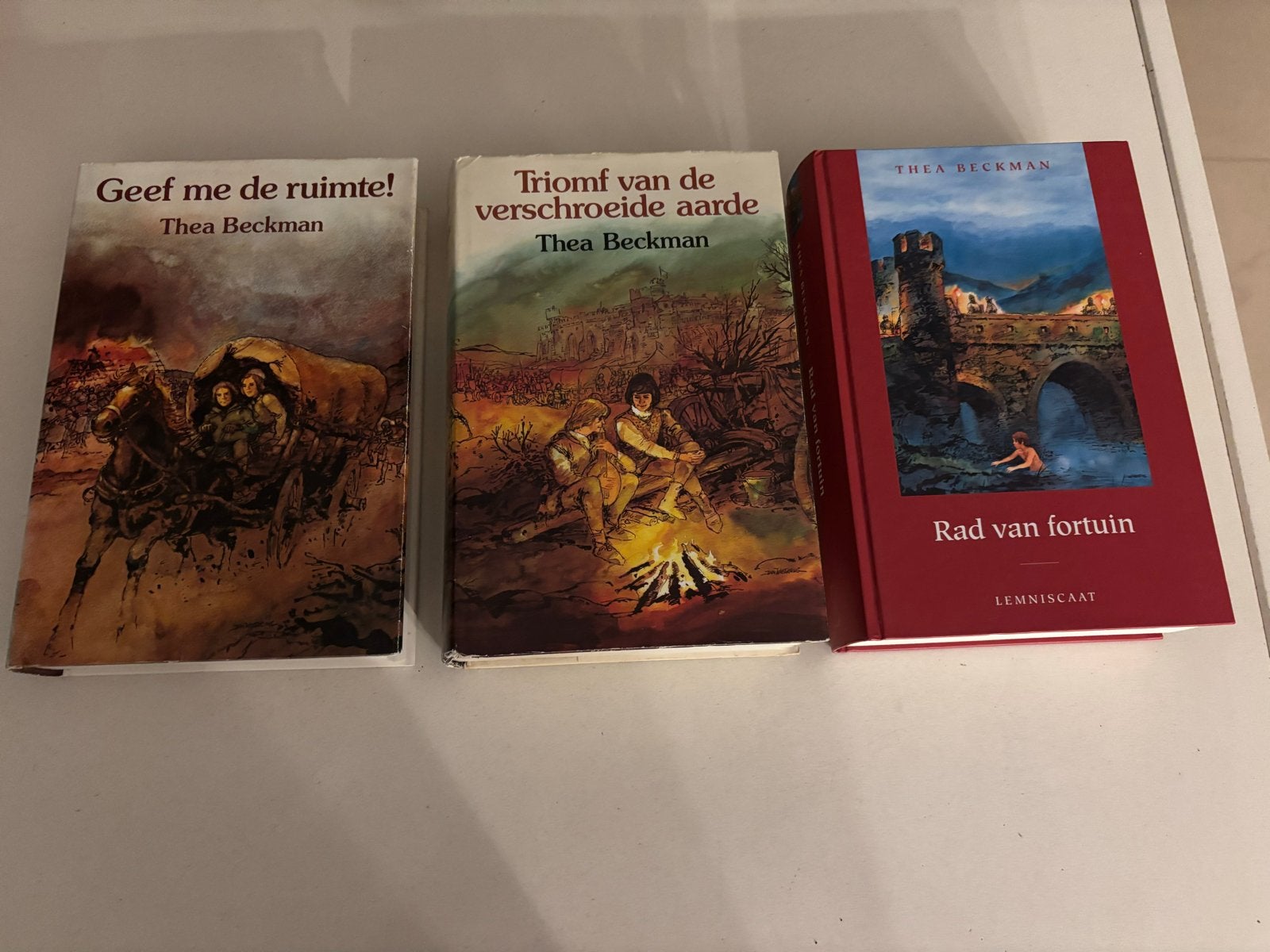 Thea Beckman Trilogie: Geef me de ruimte!, Triumf, Rad van F, Ophalen of Verzenden, Gelezen