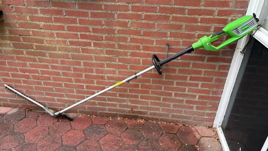 Te koop stokheggeschaar, Ophalen, Zo goed als nieuw