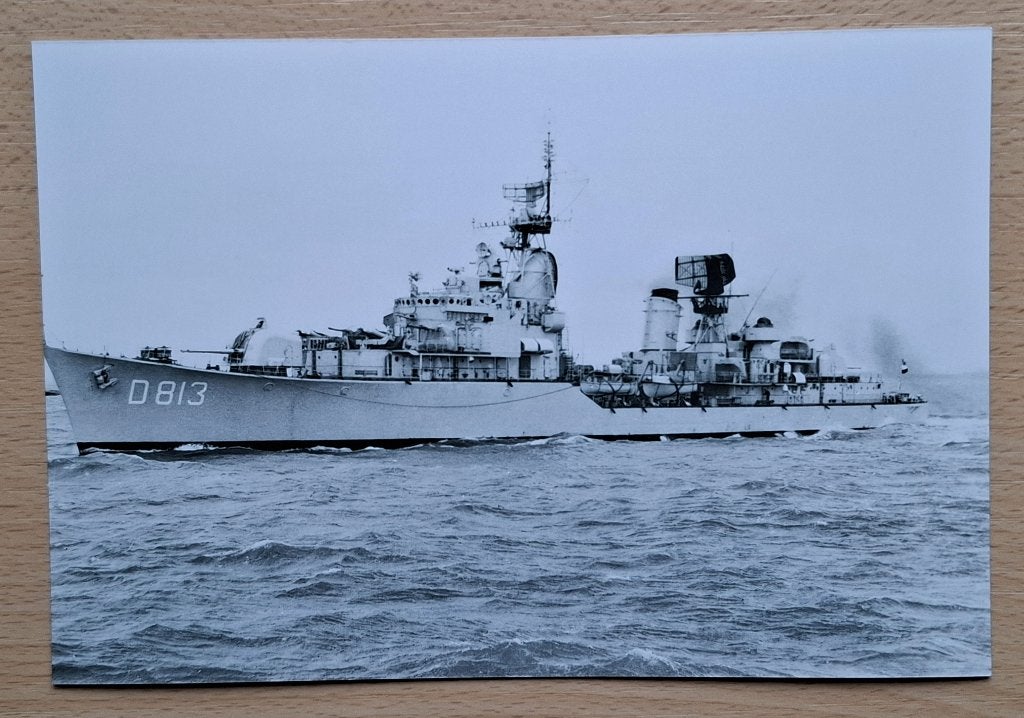 Foto marine: onderzeebootjager D813 Hr Ms Groningen op zee, Verzenden, Marine, Nederland, Foto of Poster