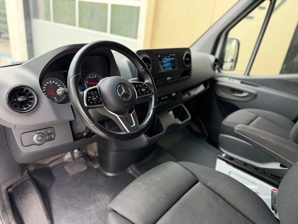 Mercedes-Benz Sprinter 317 CDI|L2H2|3.5T trekhaak|Carplay|1e, Auto's, Automaat, Achterwielaandrijving, Gebruikt, Euro 6