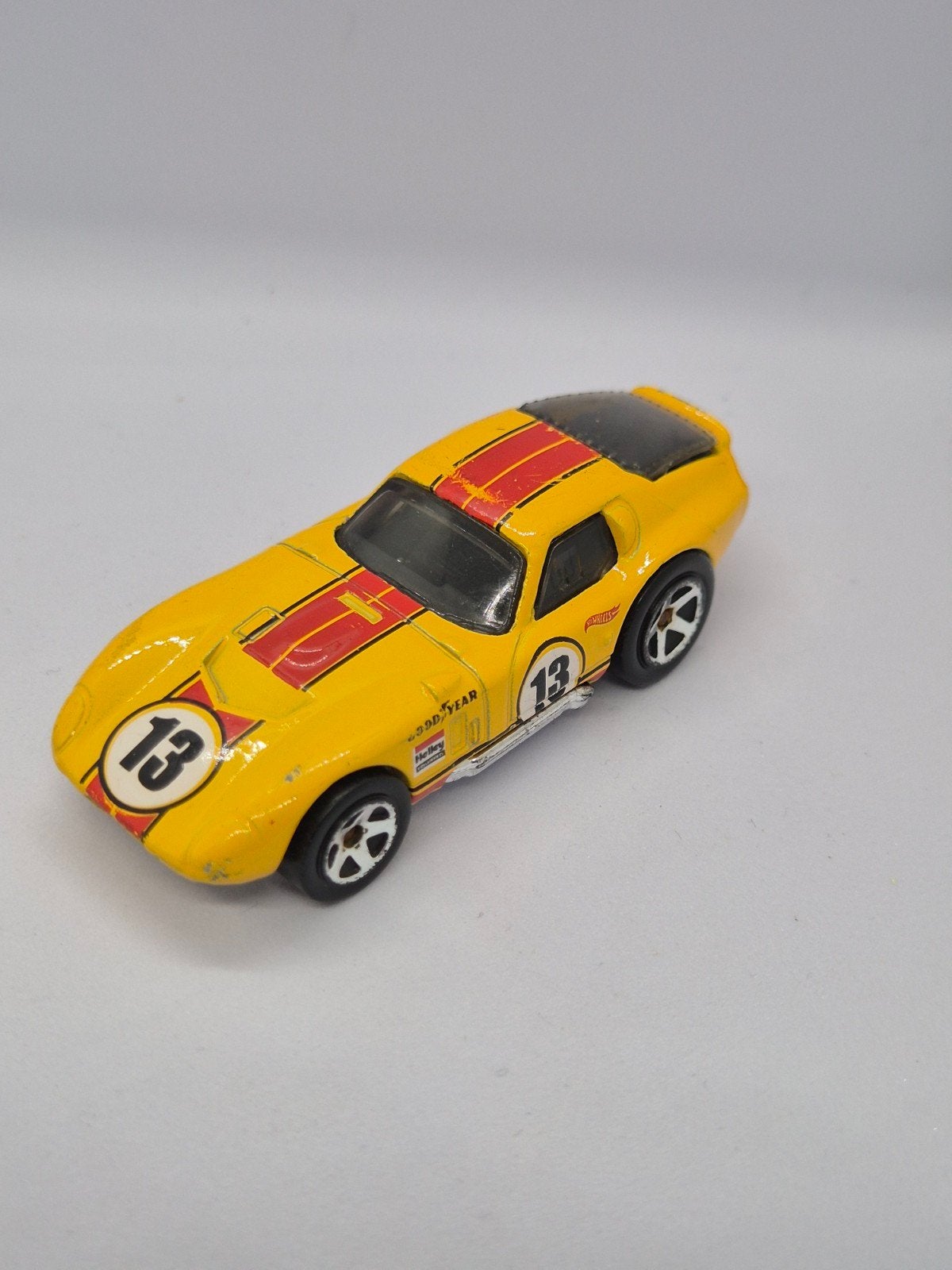 Hot Wheels Shelby Cobra Daytona Coupe #13 Geel, Ophalen of Verzenden, Gebruikt, Auto