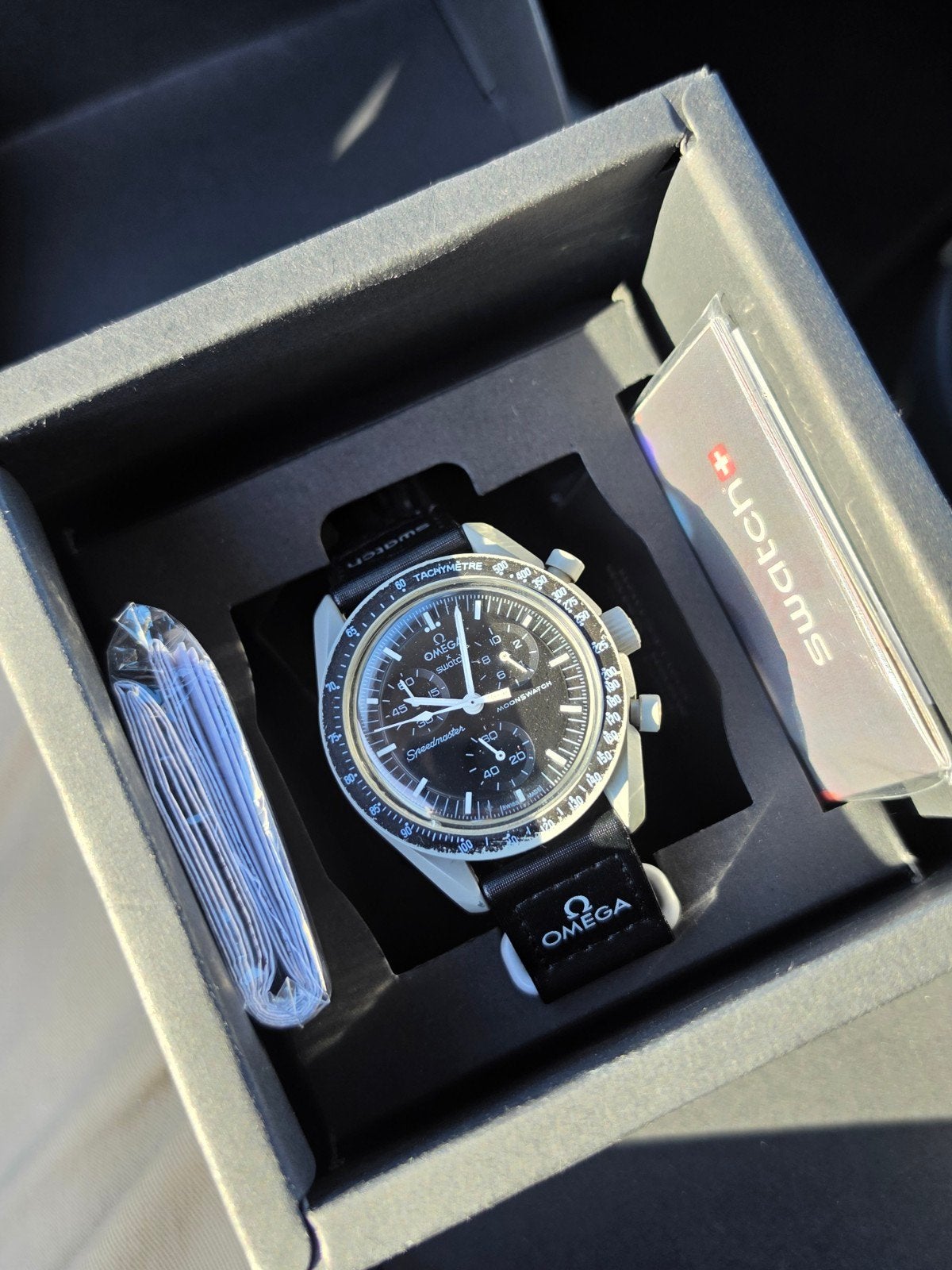 OMEGA x SWATCH speedmaster, mission to the moon, Sieraden, Tassen en Uiterlijk, Horloges | Heren, Ophalen, Nieuw, Kunststof, Omega