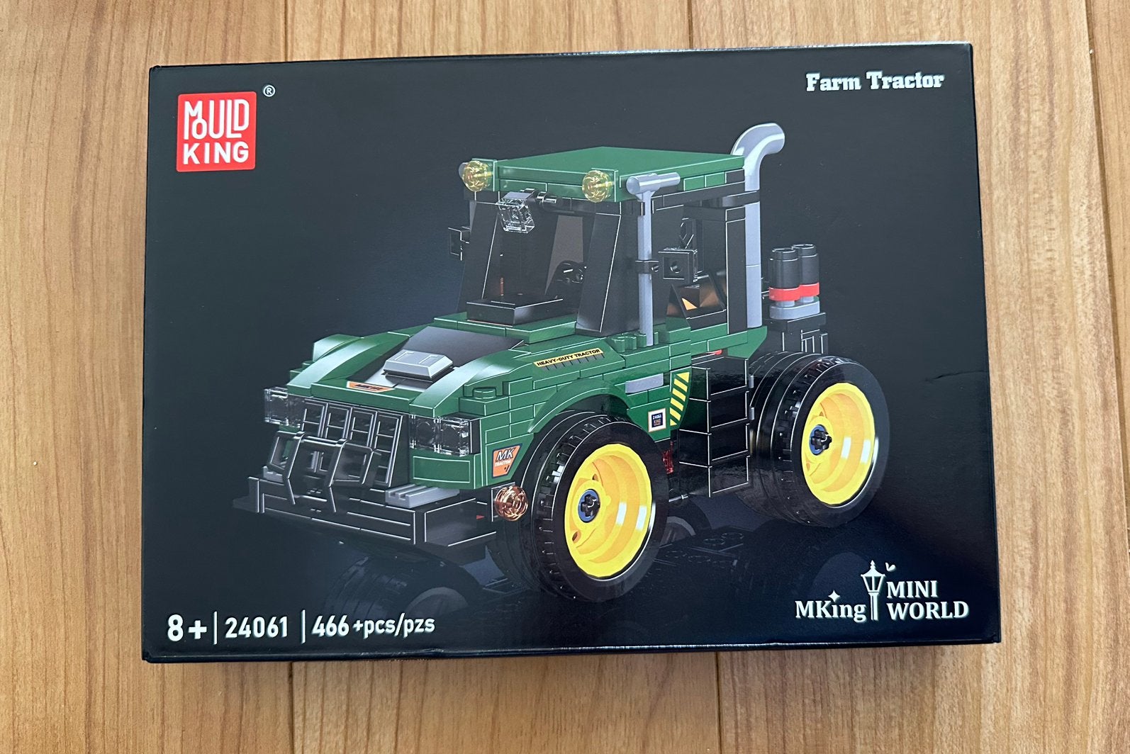 Mould King 24061, Landbouwtrekker, Bouwstenen