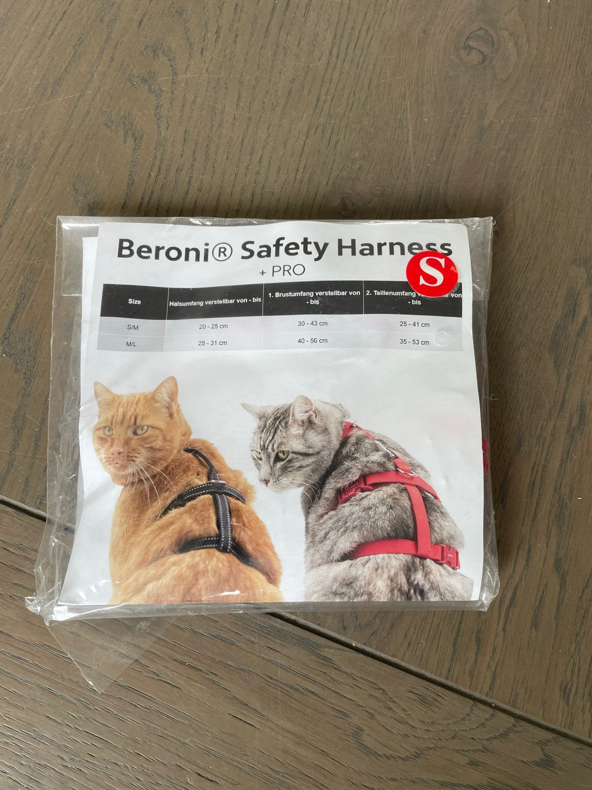 Katten harnas rood, Ophalen of Verzenden