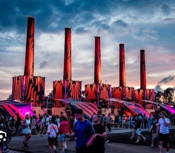2x Lowlands ticket gezocht vanaf zaterdag, Drie personen of meer