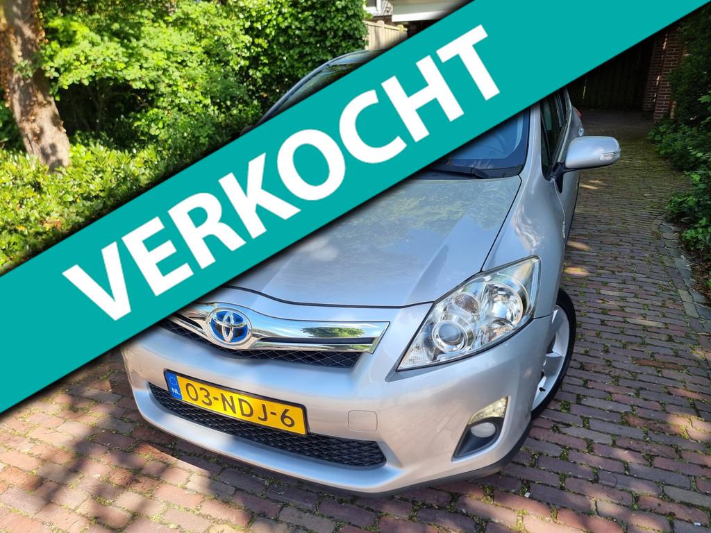Toyota Auris 1.8 Full Hybrid Dynamic Camera/Ecc/Lmv 17 inch, Euro 5, Gebruikt, 4 cilinders, Origineel Nederlands