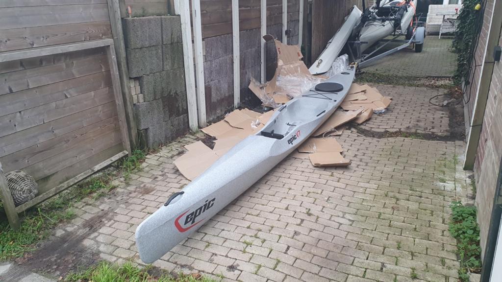 Epic V7 Surfski Kajak - Zo goed als nieuw, Ophalen of Verzenden, Zo goed als nieuw, 1-persoons