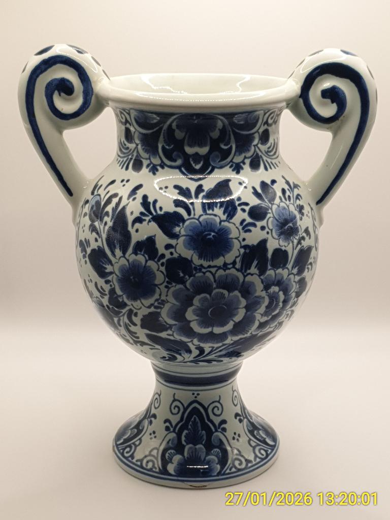Mooie Delfts blauwe vaas met oren 390, Ophalen of Verzenden
