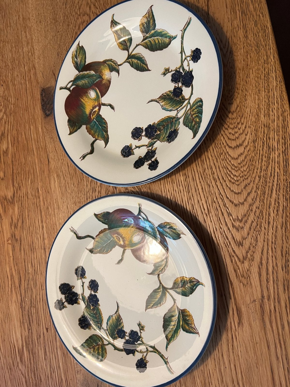 2 Staffordshire Autumn Fayre ontbijtborden, Gebruikt, Overige merken, Keramiek, Vintage