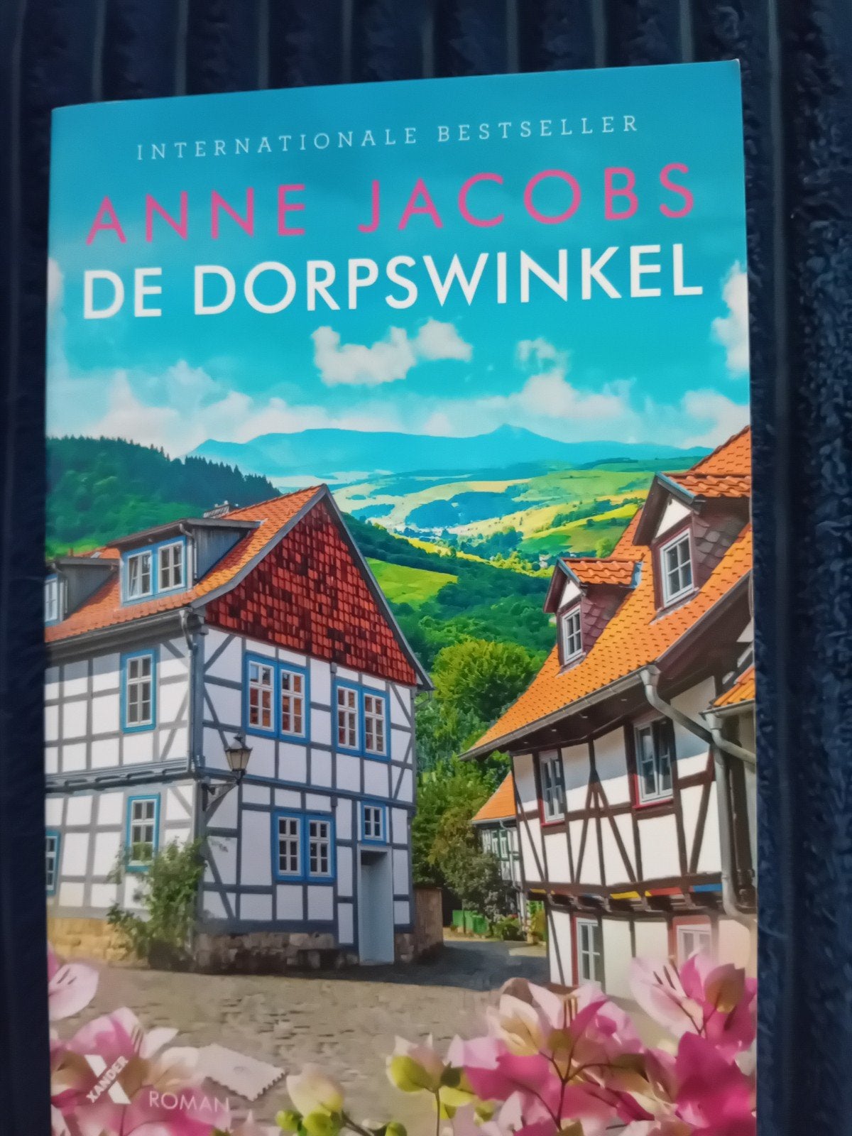 Anne Jacobs - De dorpswinkel, Ophalen of Verzenden, Zo goed als nieuw, Anne Jacobs