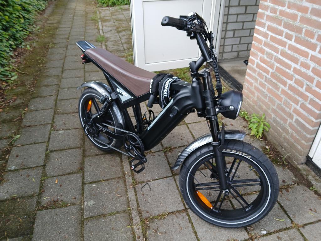 Fatbike gt20, Ophalen, Zo goed als nieuw, 50 km per accu of meer, Overige merken