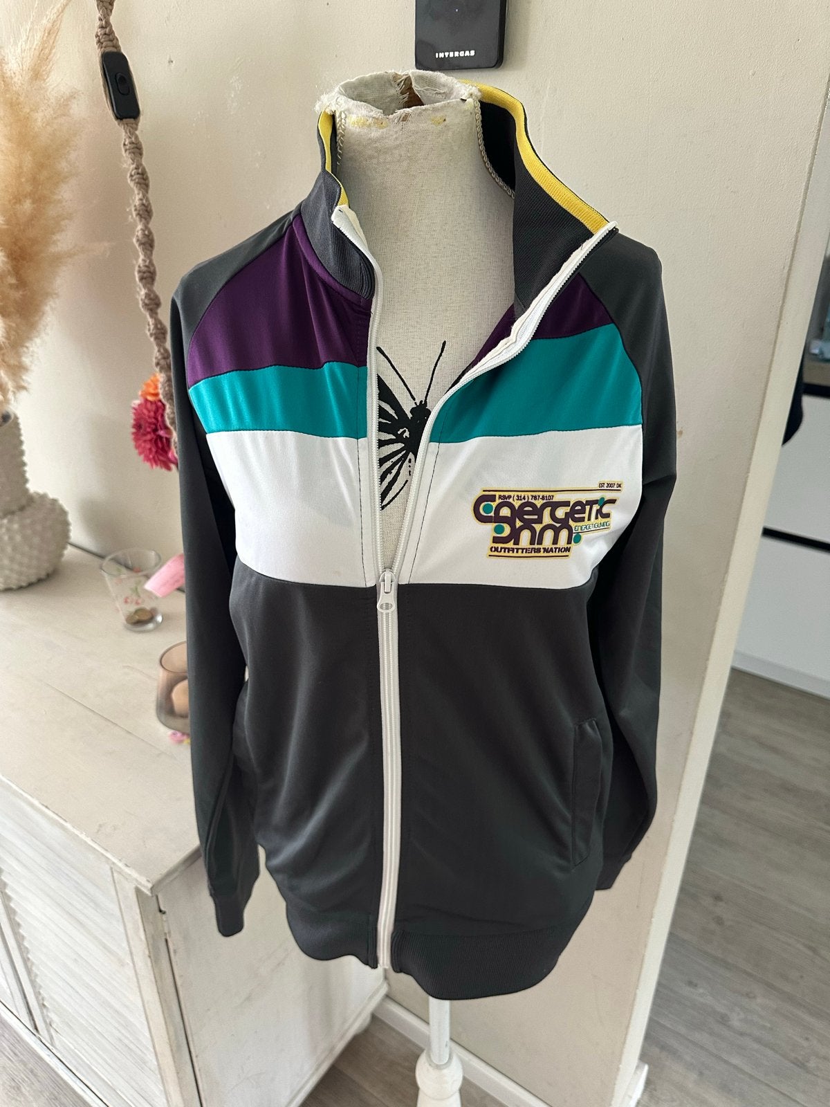 Outfitters Nation Vest MT 164 - Kleurrijk Sportief, Ophalen of Verzenden, Zo goed als nieuw, Jongen of Meisje, Trui of Vest