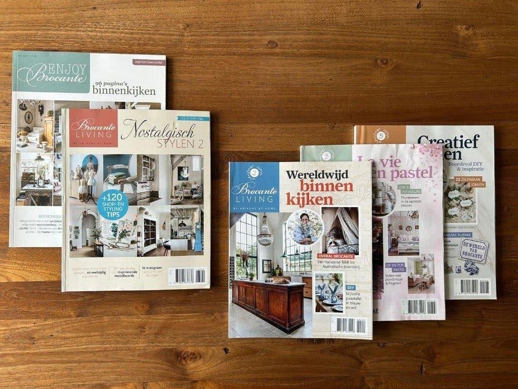 5 tijdschriften :Brocante living stijl zien er goed uit., Boeken, Ophalen of Verzenden, Zo goed als nieuw, Overige typen