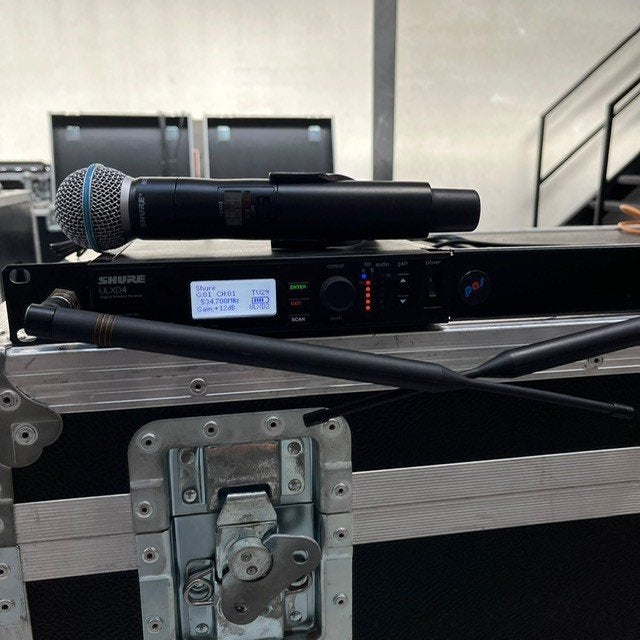 Shure ULXD4, Muziek en Instrumenten, Ophalen of Verzenden, Zo goed als nieuw, Zangmicrofoon, Draadloos