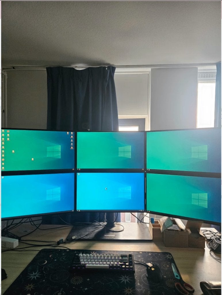 Samsung Md230x6 + bijpassende videokaart voor 790 euro!