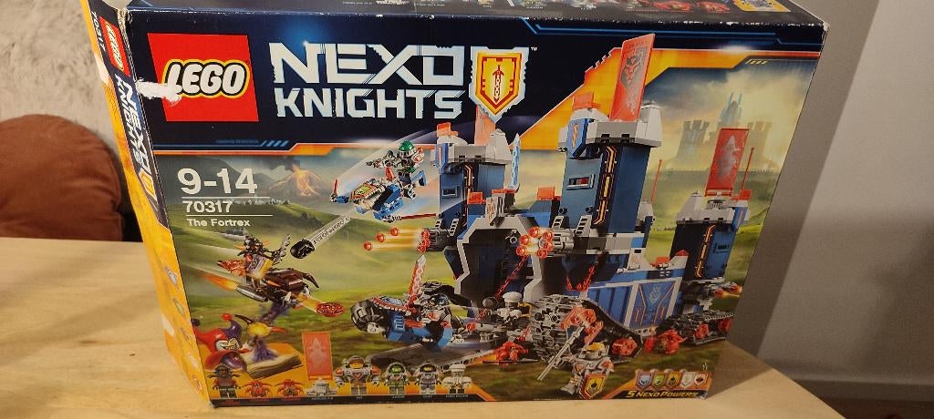 Lego Nexo Knights set 70317, Fortrex., Gebruikt, Lego, Ophalen of Verzenden, Inclusief minifiguren