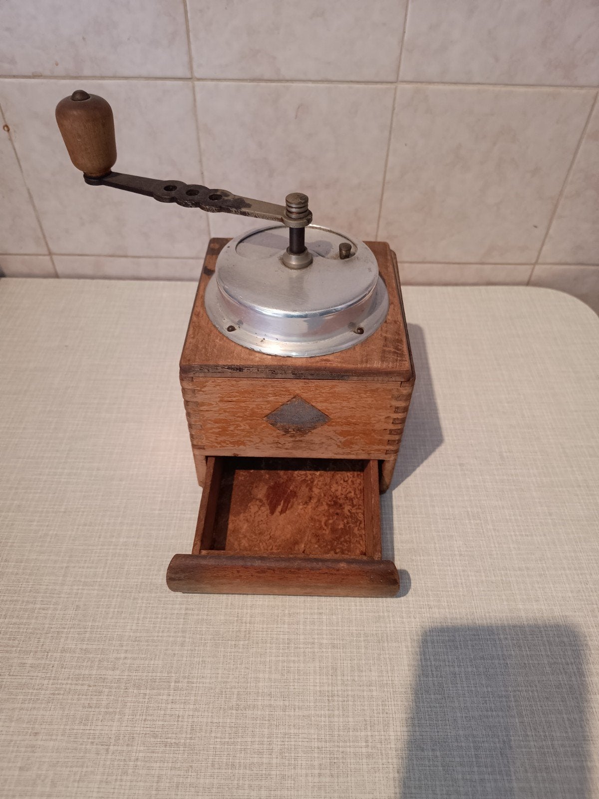 Oude koffiemolen, Antiek en Kunst, Antiek | Keukenbenodigdheden, Ophalen of Verzenden