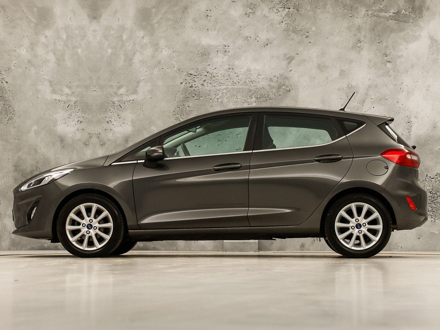 Ford Fiesta 1.0 EcoBoost Titanium Sport (APPLE CARPLAY, GROO, Voorwielaandrijving, 12 maanden, Gebruikt, Origineel Nederlands