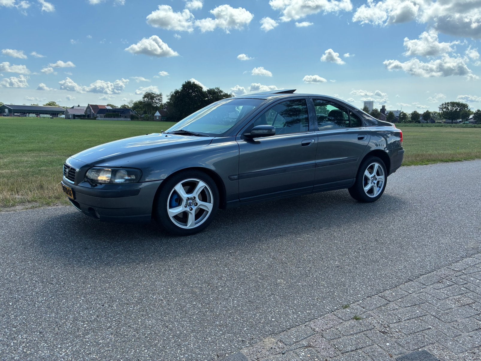 Volvo s60 2.5T AWD, Auto's, Automaat, Zwart, S60, Vierwielaandrijving