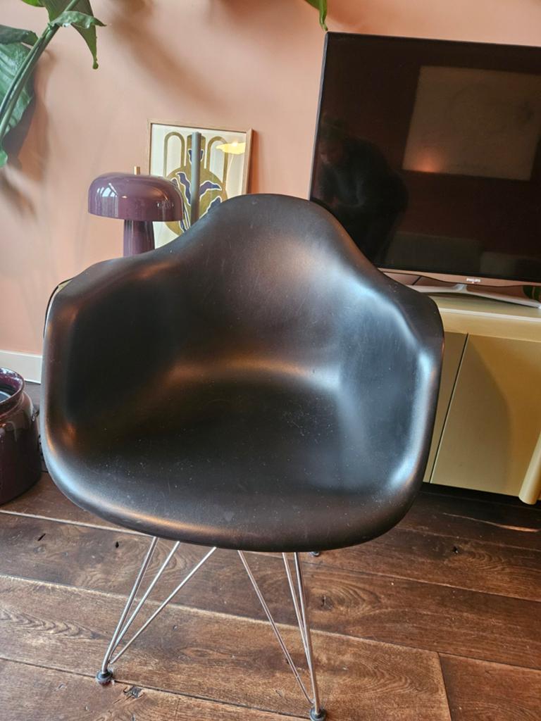 Eetkamerstoelen Charles eames, Huis en Inrichting, Ophalen of Verzenden, Gebruikt, Wit