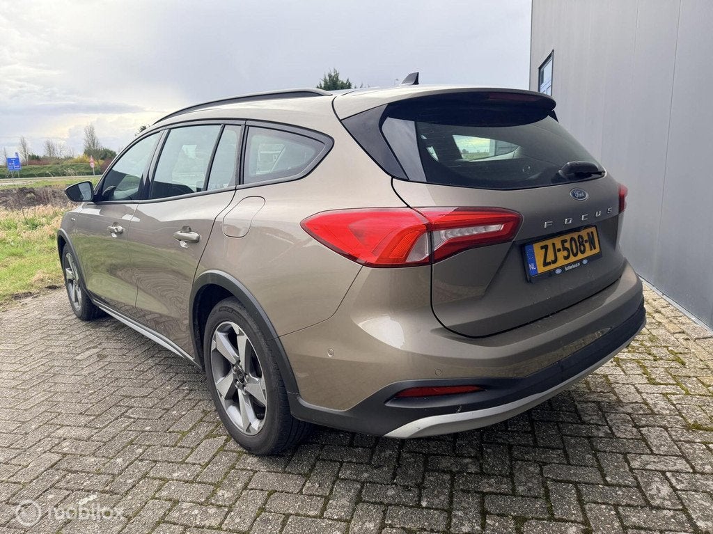 Ford Focus Wagon 1.5 EcoBlue Active Business trekhaak, Stof, Gebruikt, 4 cilinders, Origineel Nederlands