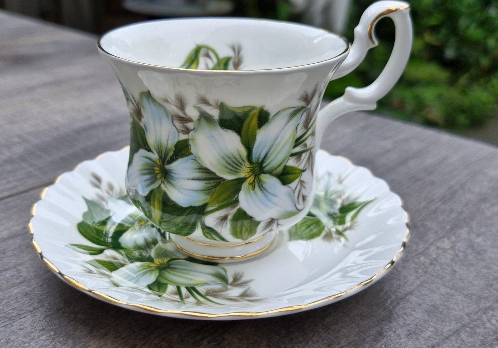 Royal Albert Bone China Thee Kop en Schotel - Trillium, Ophalen of Verzenden