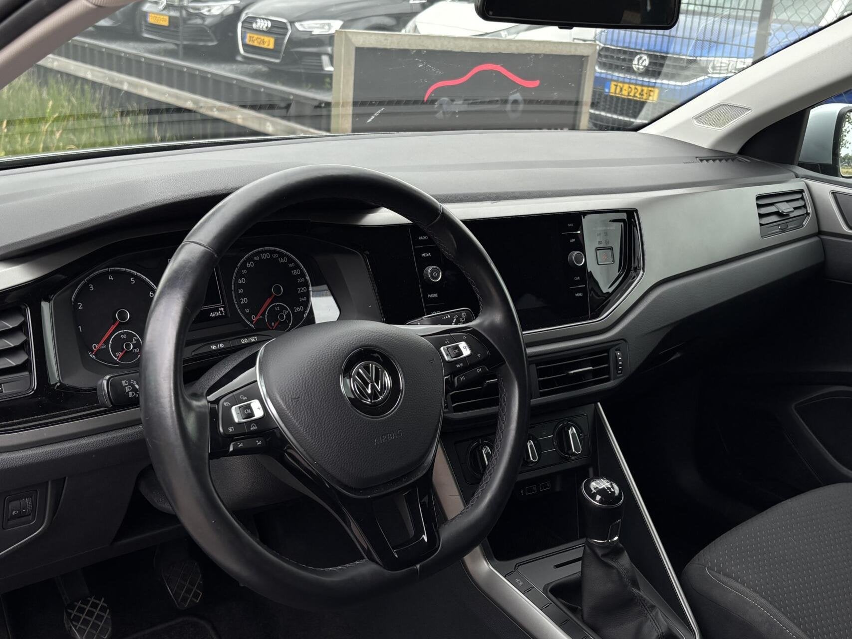 Volkswagen Polo 1.0 MPI Comfortline cruise apple carplay, Voorwielaandrijving, 1025 kg, Euro 6, Origineel Nederlands