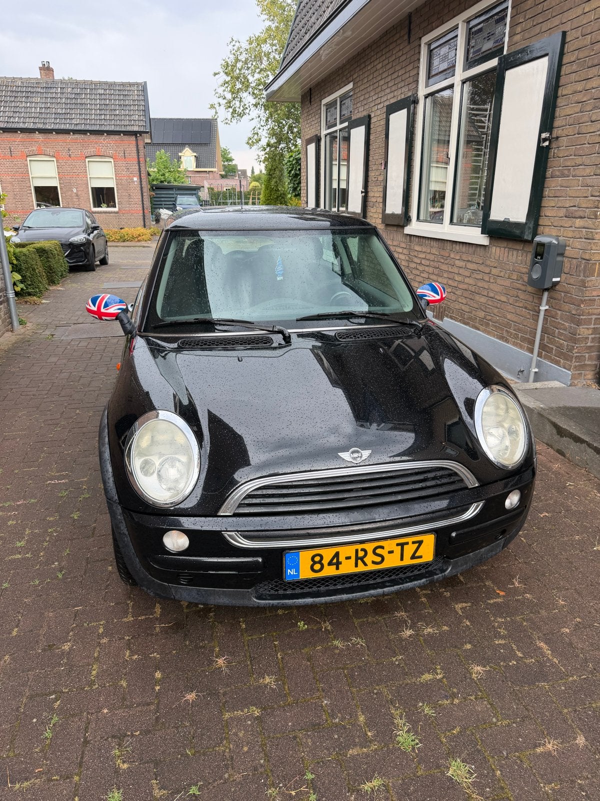 Mini 1.6 16V ONE 2002 Zwart, Voorwielaandrijving, 15 km/l, 4 cilinders, 4 stoelen