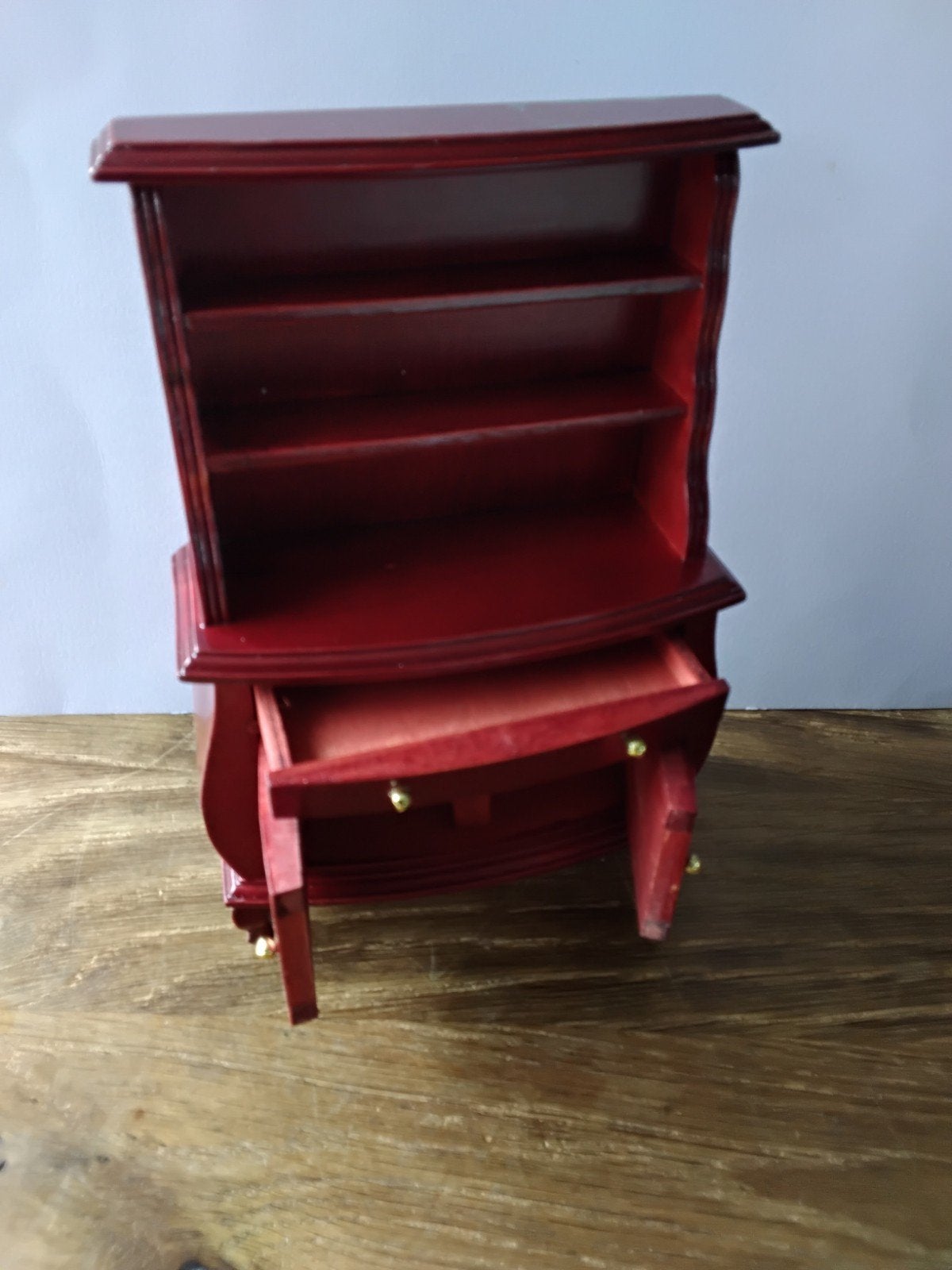 Mahonie houten kast 1:12, Ophalen of Verzenden, Nieuw, Poppenhuis