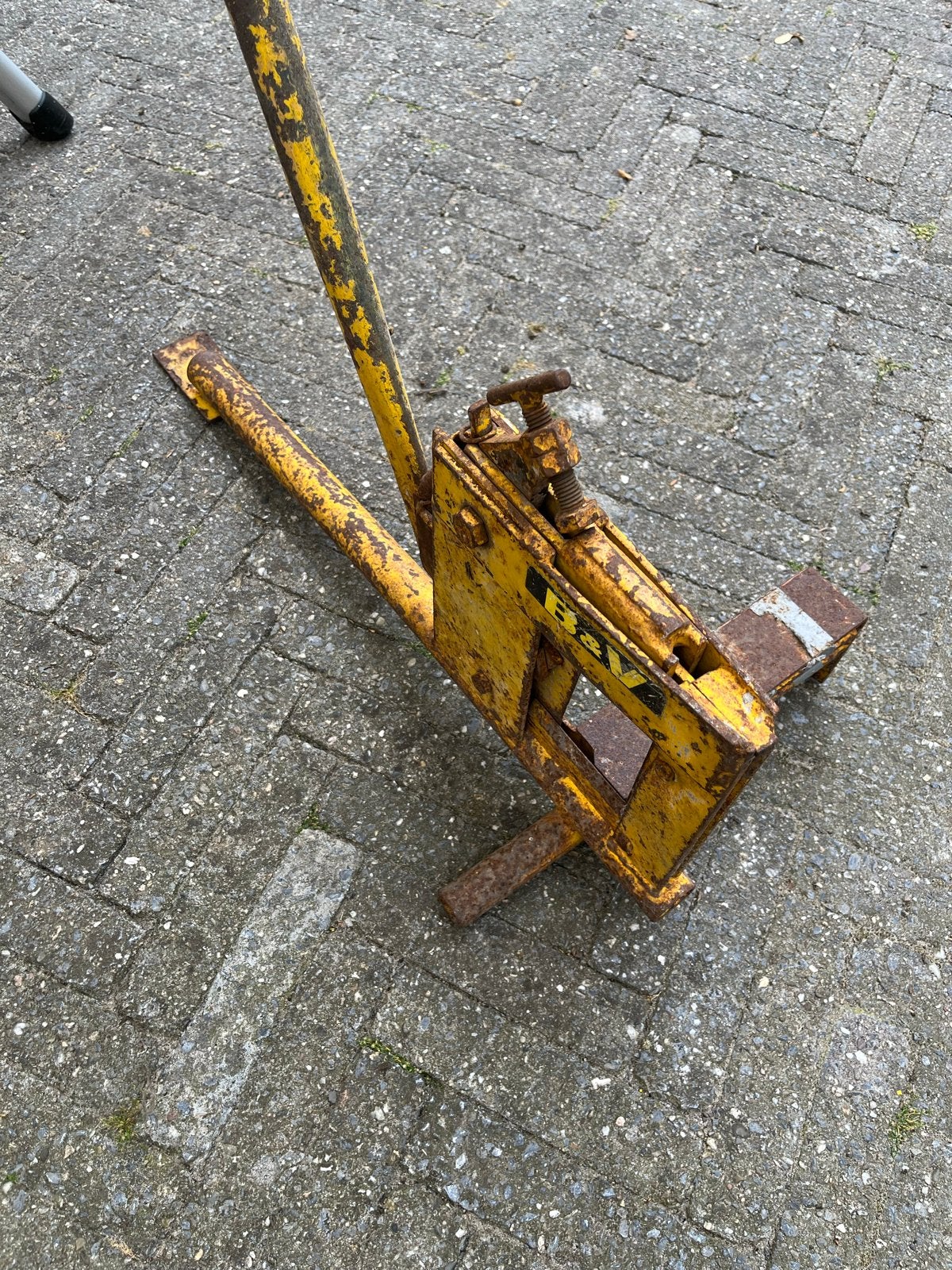 Robuuste B&V steenknipper - Gebruikt maar Functioneel, Ophalen, Gebruikt, Snijgereedschap, Overige merken