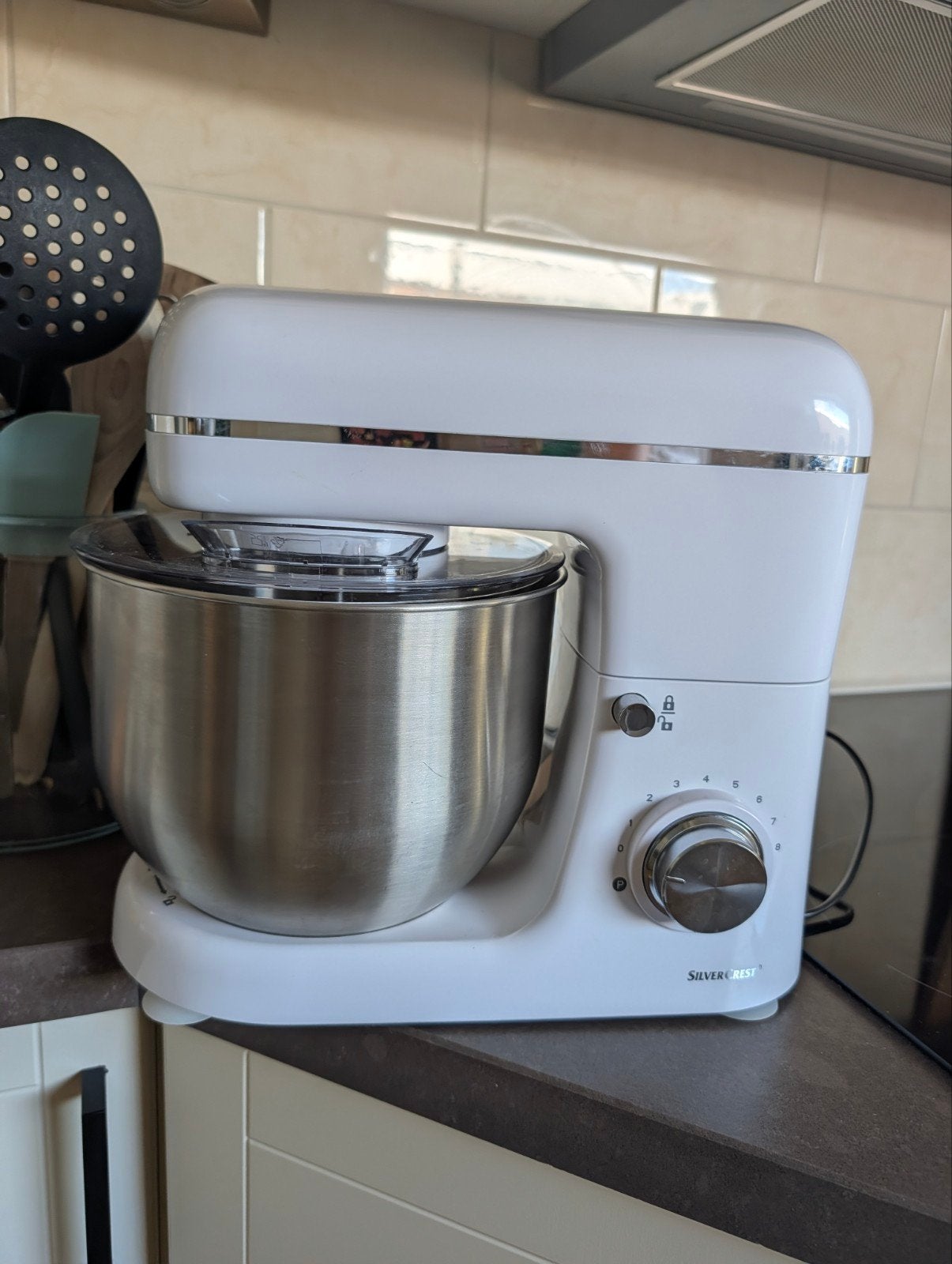 SilverCrest Keukenmachine met RVS kom en diverse accessoires, Witgoed en Apparatuur, Keukenmixers, 3 tot 4 liter, Ophalen, Zo goed als nieuw