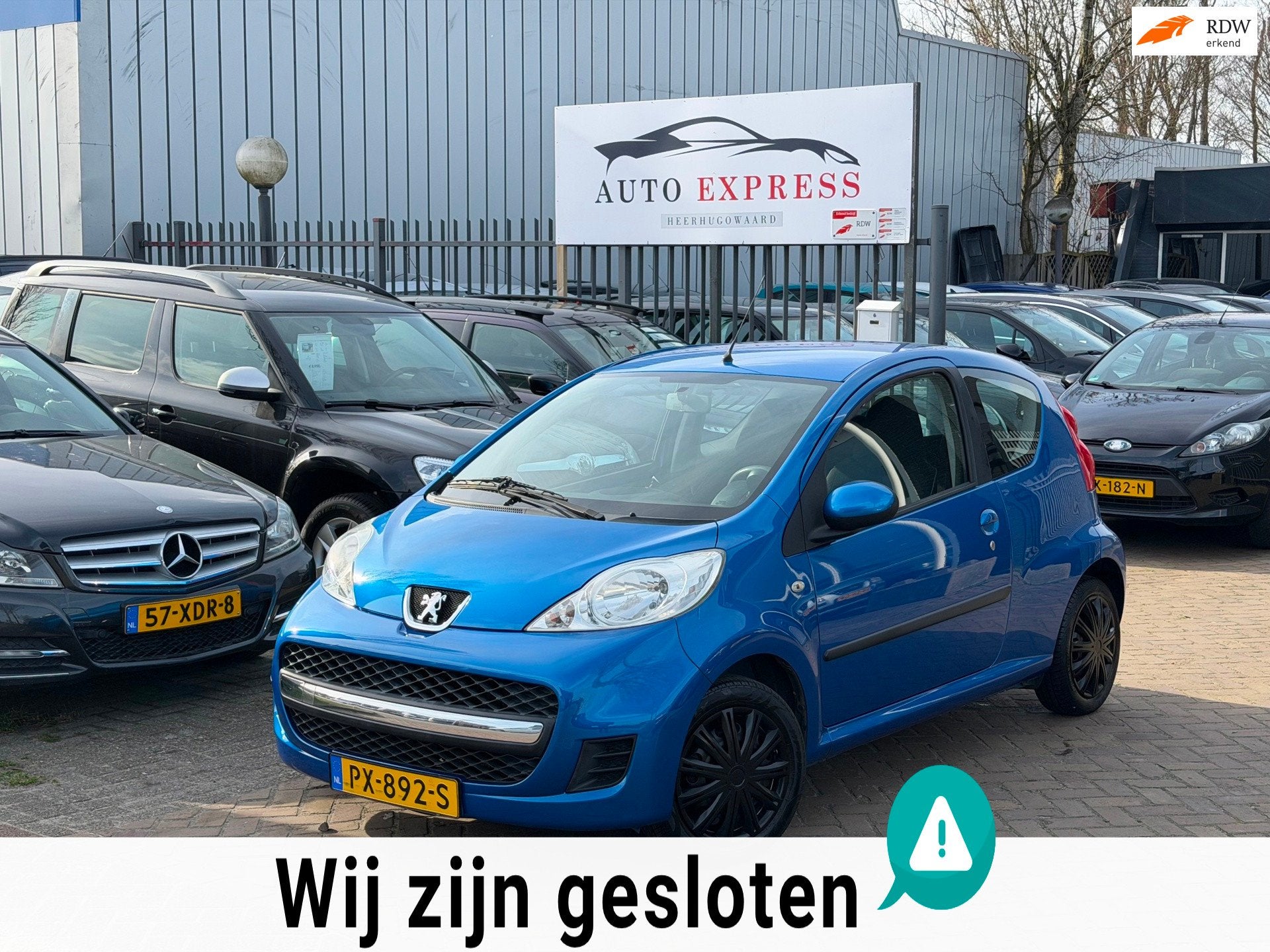 Peugeot 107 1.0-12V XR/Stuurbekrachtiging/Elektrische raam/A, Auto's, Metallic lak, Gebruikt, 68 pk, Bedrijf