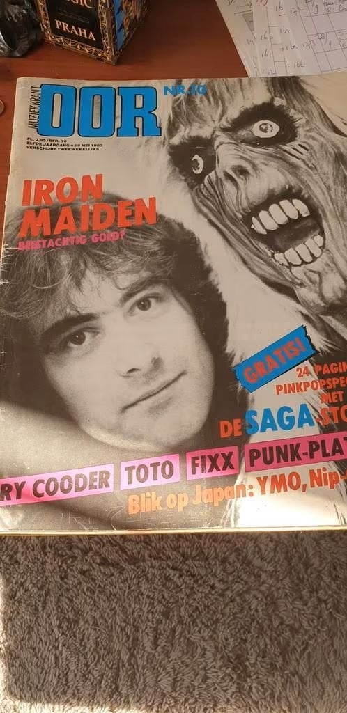 Muziekkrant de Oor. met Iron Maiden, Ophalen of Verzenden, Zo goed als nieuw