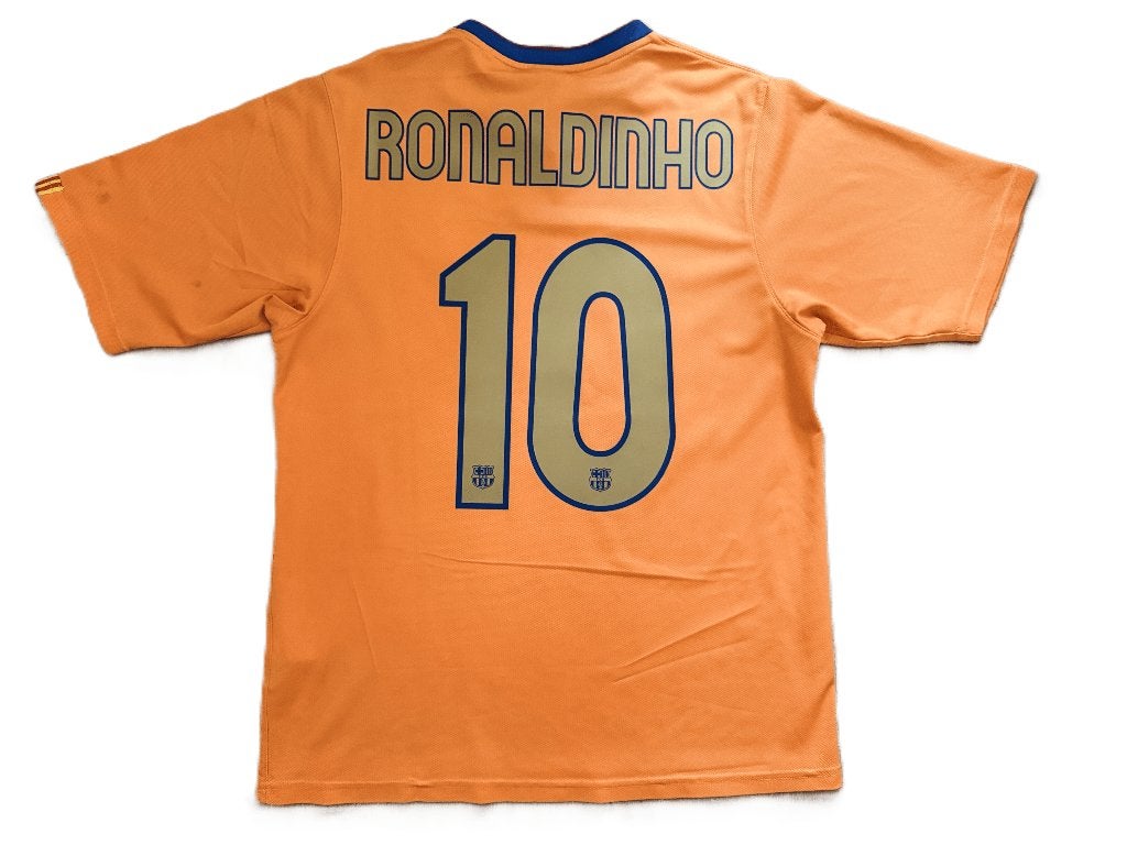 FC Barcelona uitshirt 2006/07 – Ronaldinho #10 – M, Maat M, Ophalen of Verzenden, Gebruikt, Shirt