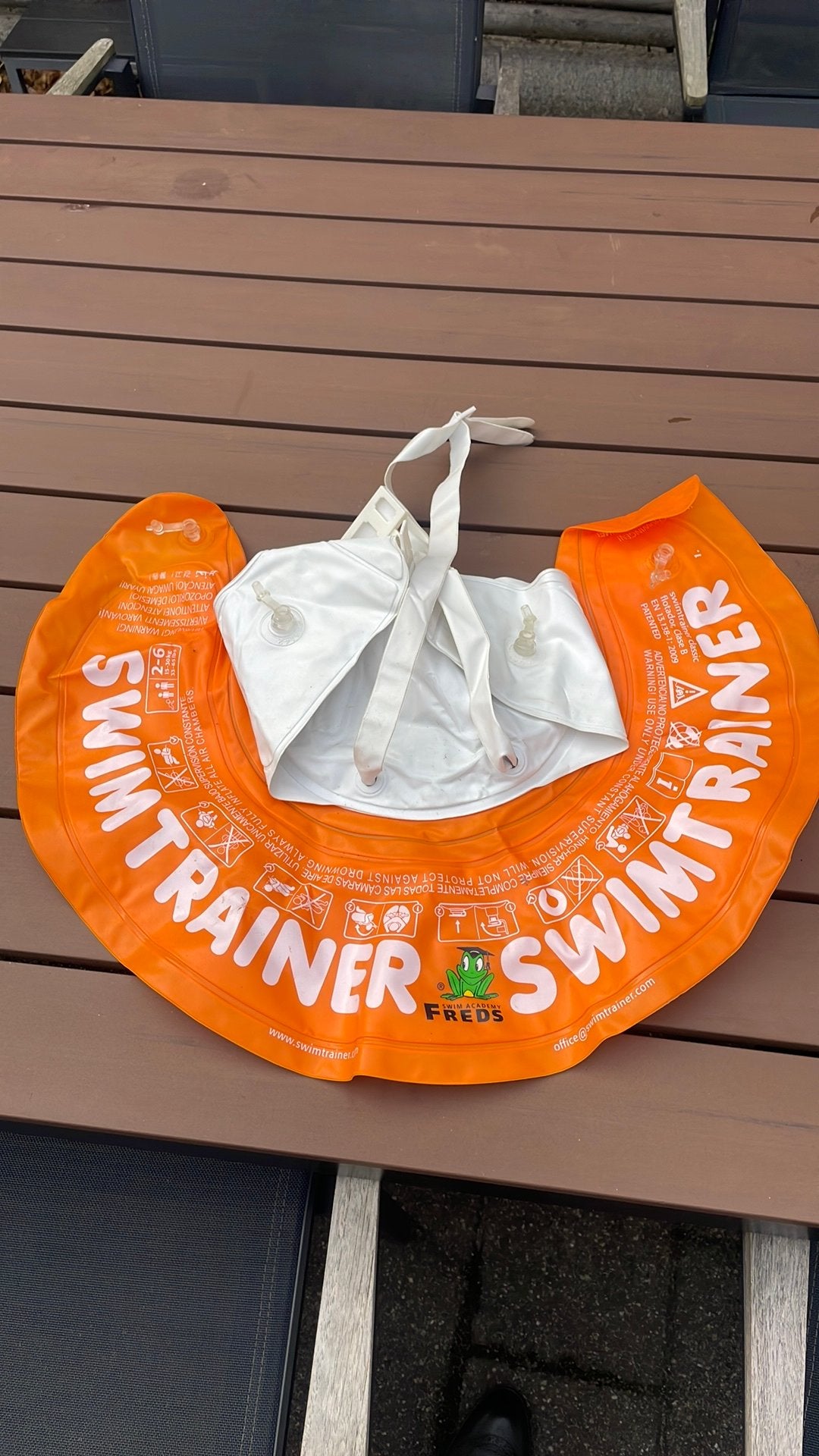Zwemtrainer 2-6 jaar 15-30 kg, Kinderen en Baby's, Kinderkleding | Kinder-zwemkleding, Ophalen, Jongen of Meisje, One size, Zo goed als nieuw