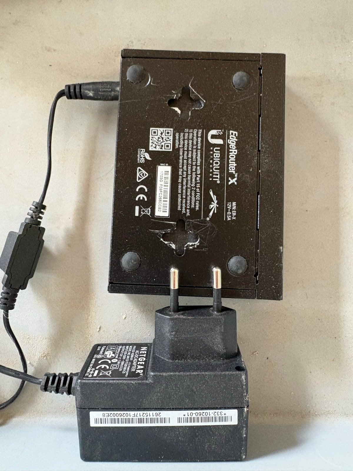 Ubiquiti EdgeRouter X Router met Netgear adapter, Ophalen of Verzenden, Gebruikt, Router