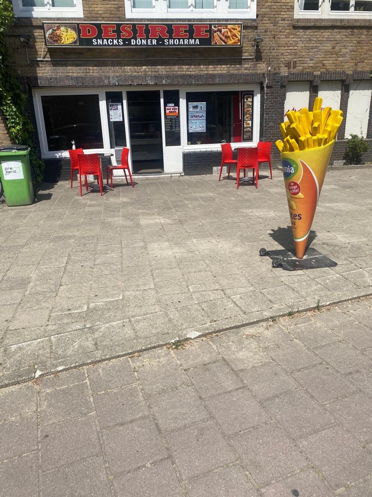 Snackbar overname: Volledig ingerichte zaak huur 1000 euro, Zakelijke goederen, Exploitaties en Overnames