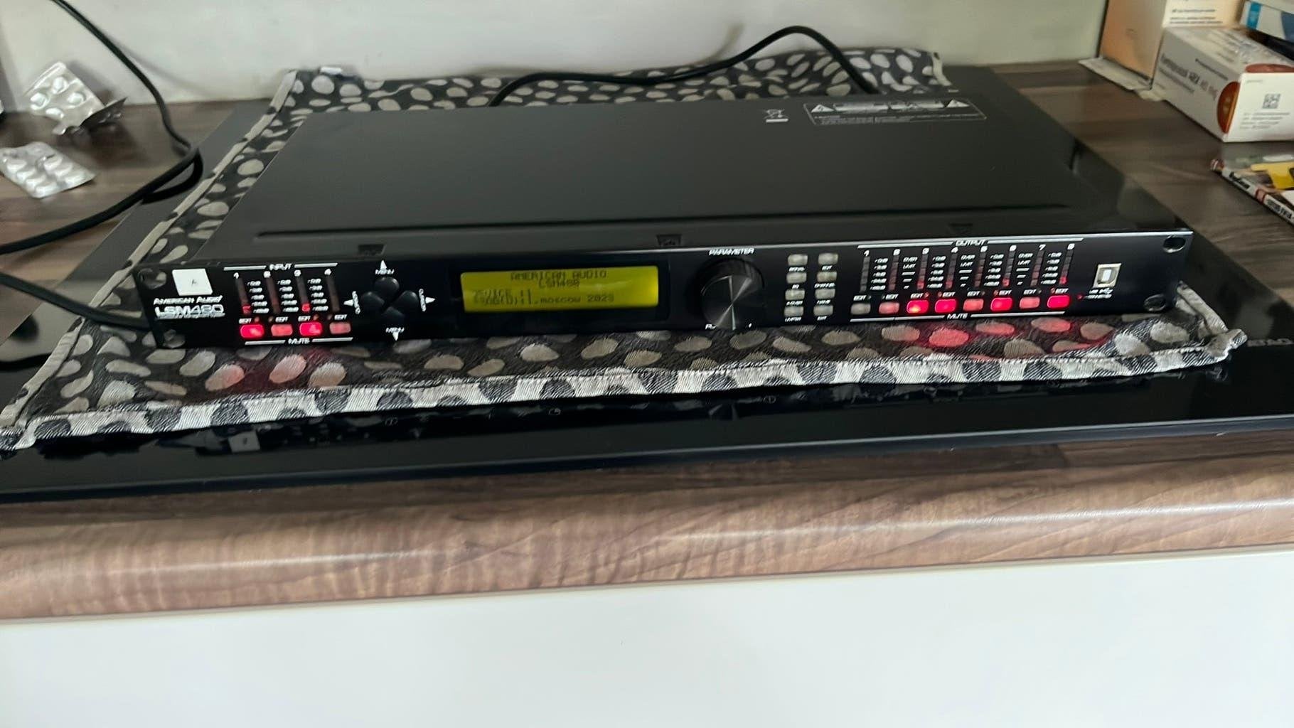 American LSM 480 Digitaal Management Systeem.zie omschrijvin, Ophalen, Audio