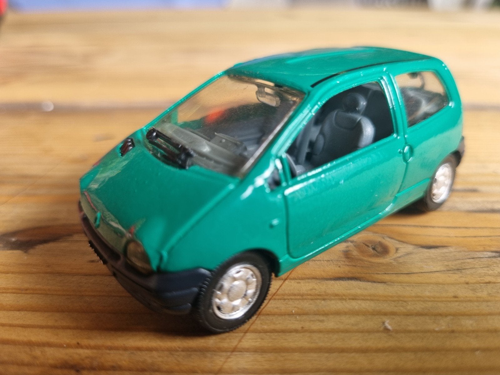 Renault Twingo 1/45 - Groen modelauto, Ophalen of Verzenden, Auto, Overige merken
