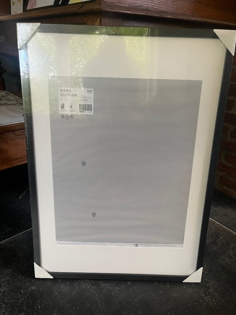 Nieuwe IKEA Ribba lijst 50x70 cm, zwart, Hangend, Nieuw, Ophalen of Verzenden, Fotolijst